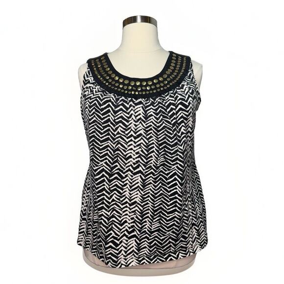 Studio Works Top Women’s Size 2X Black & White Sleeveless Chevron Studded Collar - Picture 1 of 9